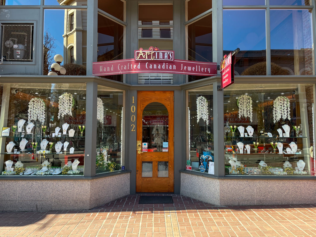 National Mom and Pop Business Owners Day With Artina's Jewellery