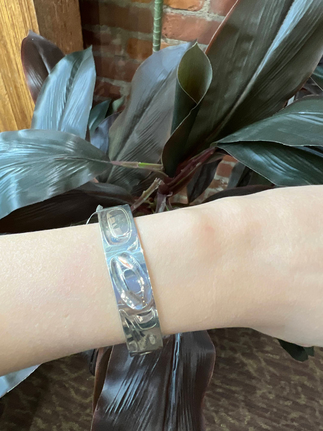 Sterling Silver 1/2" Raven Bracelet - Artina's Jewellery