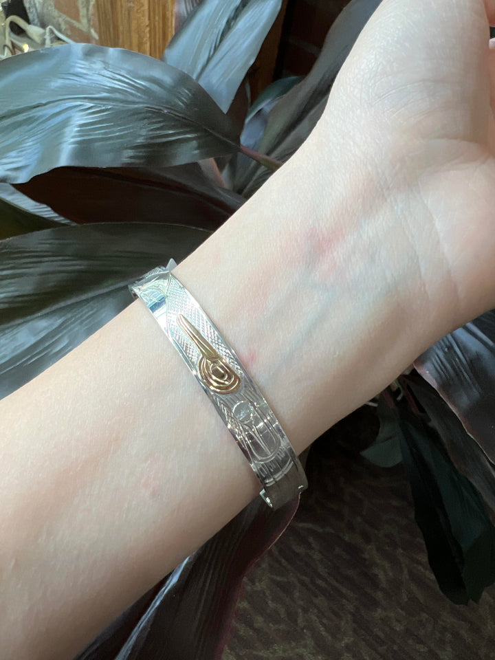 Gold and Silver 3/8" Hummingbird Bracelet - Artina's Jewellery