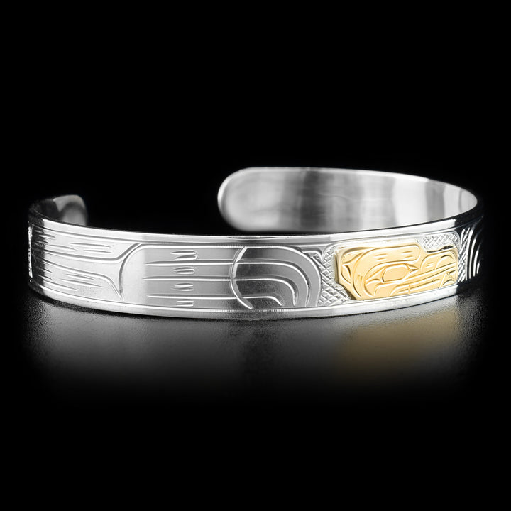 Left angle photo of the bracelet shows the other paw of the bear.