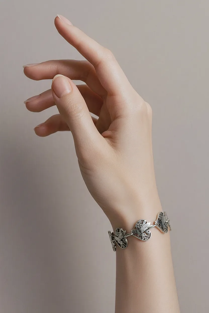 Silver Hummingbird Heart Link Bracelet - Artina's Jewellery