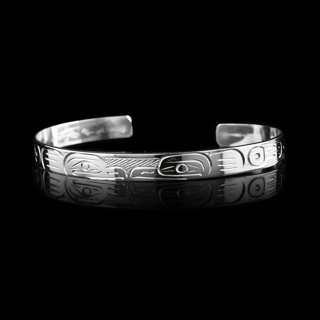 Double Eagle Cuff bracelet the two Eagles face each other on top of the sterling silver cuff.