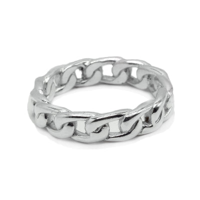 This chain ring has a silngle, sterling silver band that has been shaped to depict a chunky chain including details like gaps between the chain links.