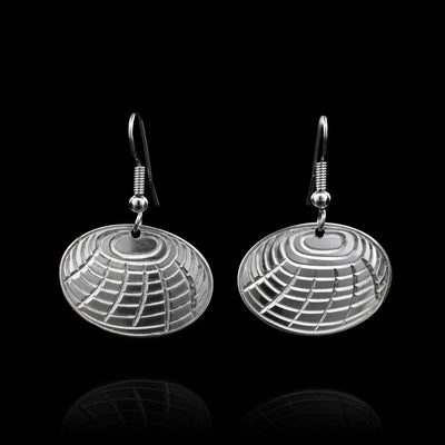 Clam Silver Dangle Earrings - Artina's Jewellery