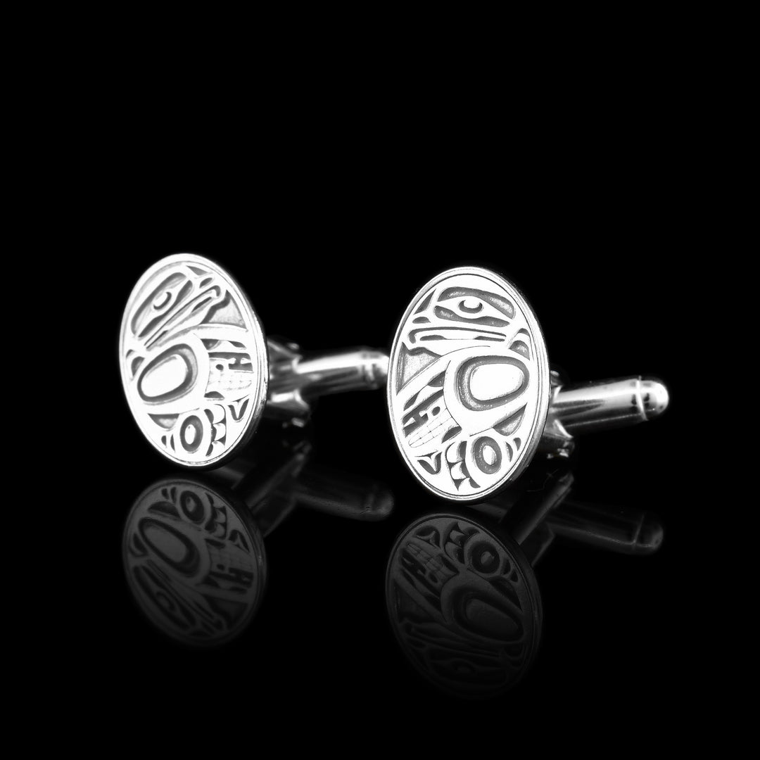Sterling Silver Oval Eagle Cufflinks the legend of the Eagle its head, beak and wing are carved onto the surface of the cufflinks.