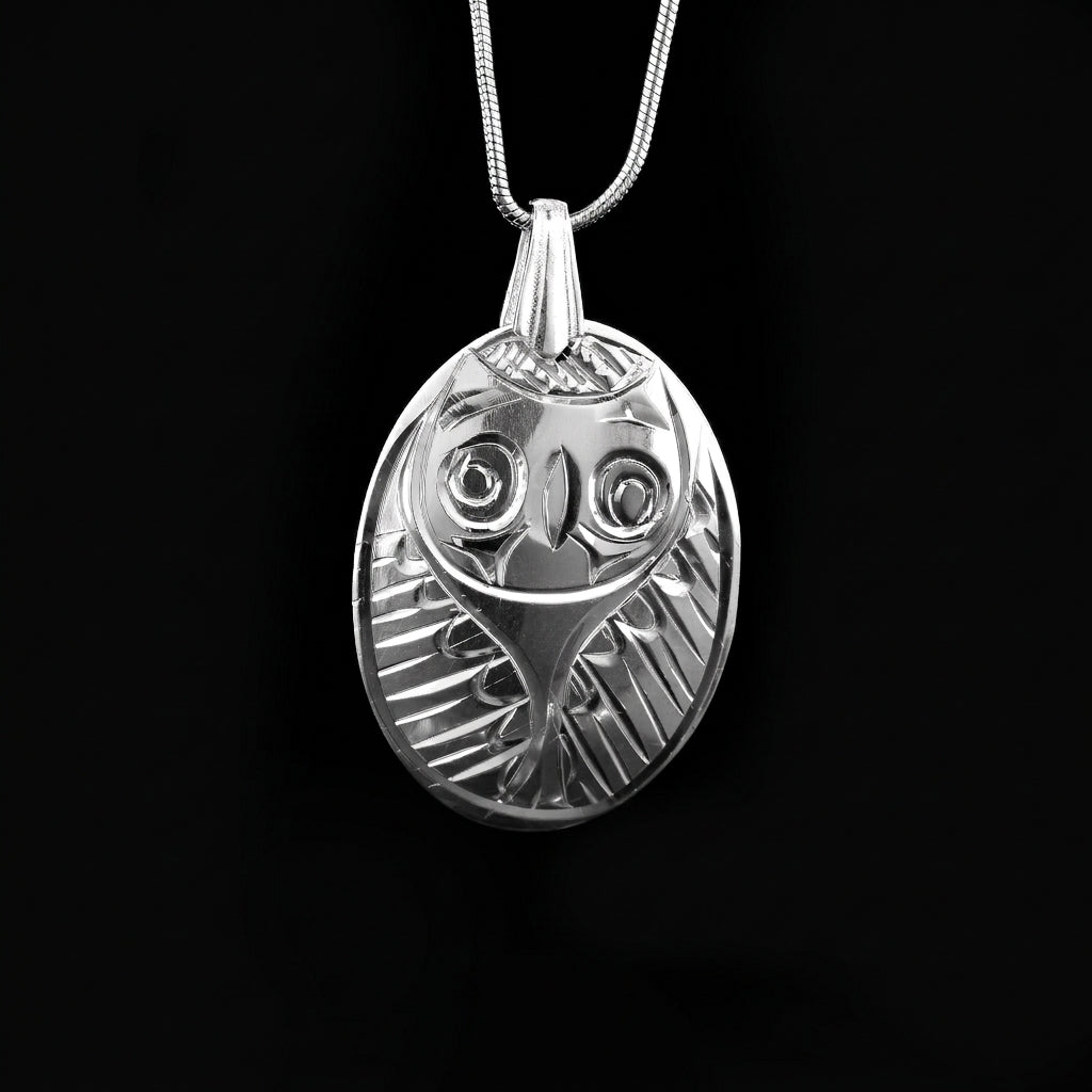 Sterling Silver Oval Owl Pendant