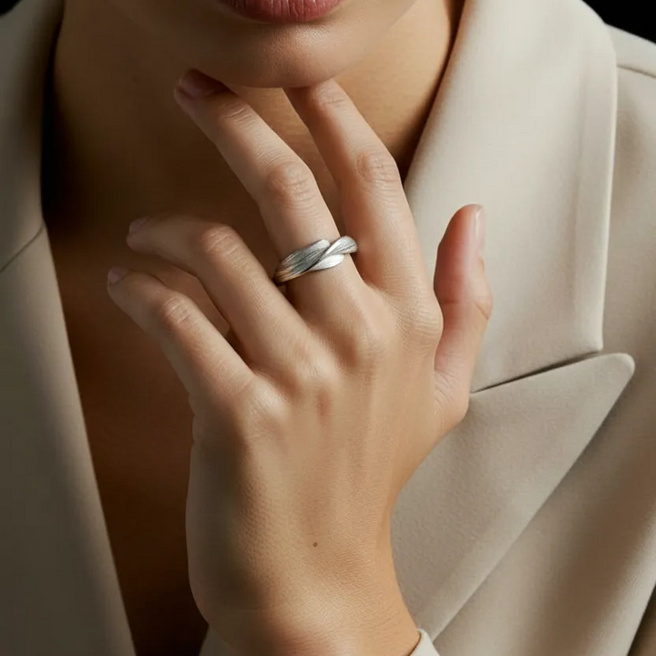 textured wavy sterling silver wavy band ring.