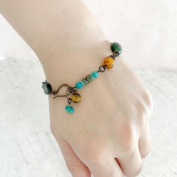 Elemental Leaf Bracelet