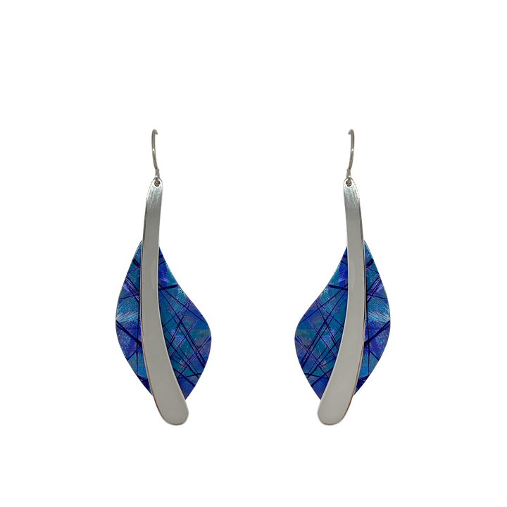 These dangling titanium earrings are made from sterling silver and anodized titanium with long feather shaped hangs. There is a silver piece in the middle with colorful, blue titanium hangs on either side.