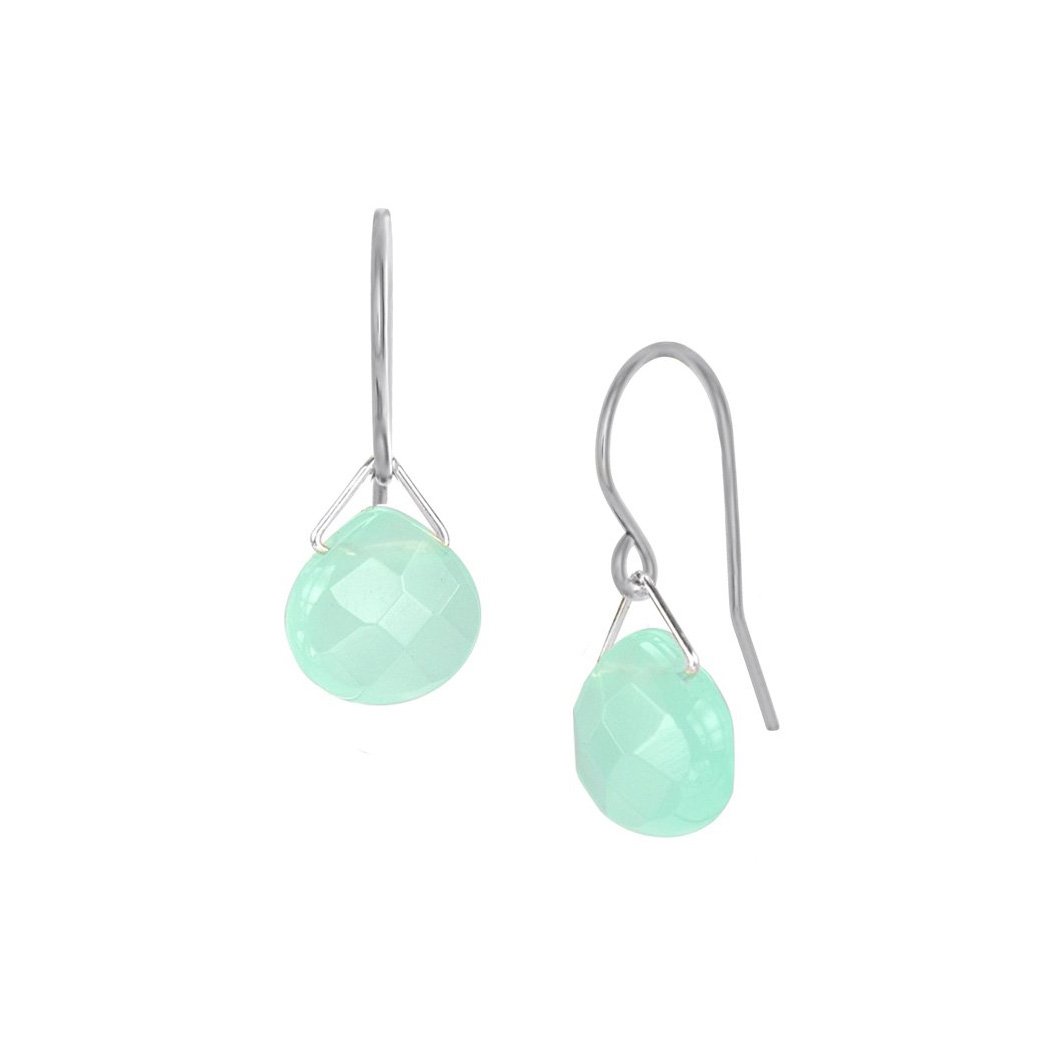 These dangling ocean quartz earrings have teardrop quartz hangs from sterling silver hooks. The gems are set in lantern style form the hooks.