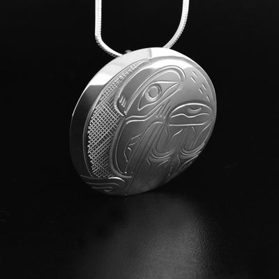 Sterling Silver Oval Raven Pendant/Pin