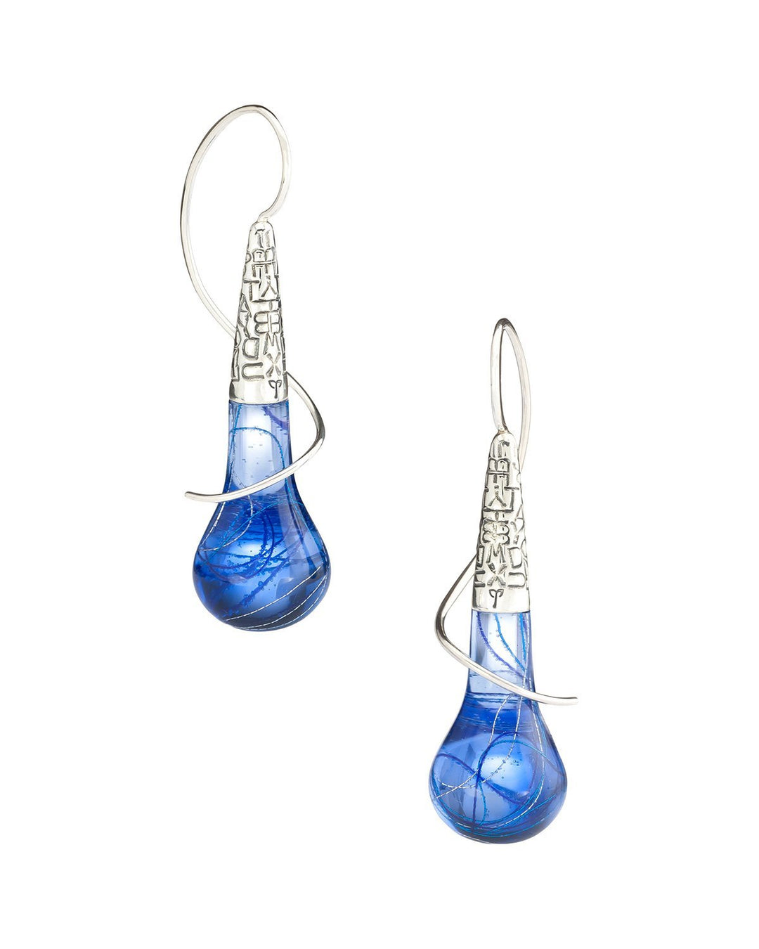 Ultramarine Tone Earrings