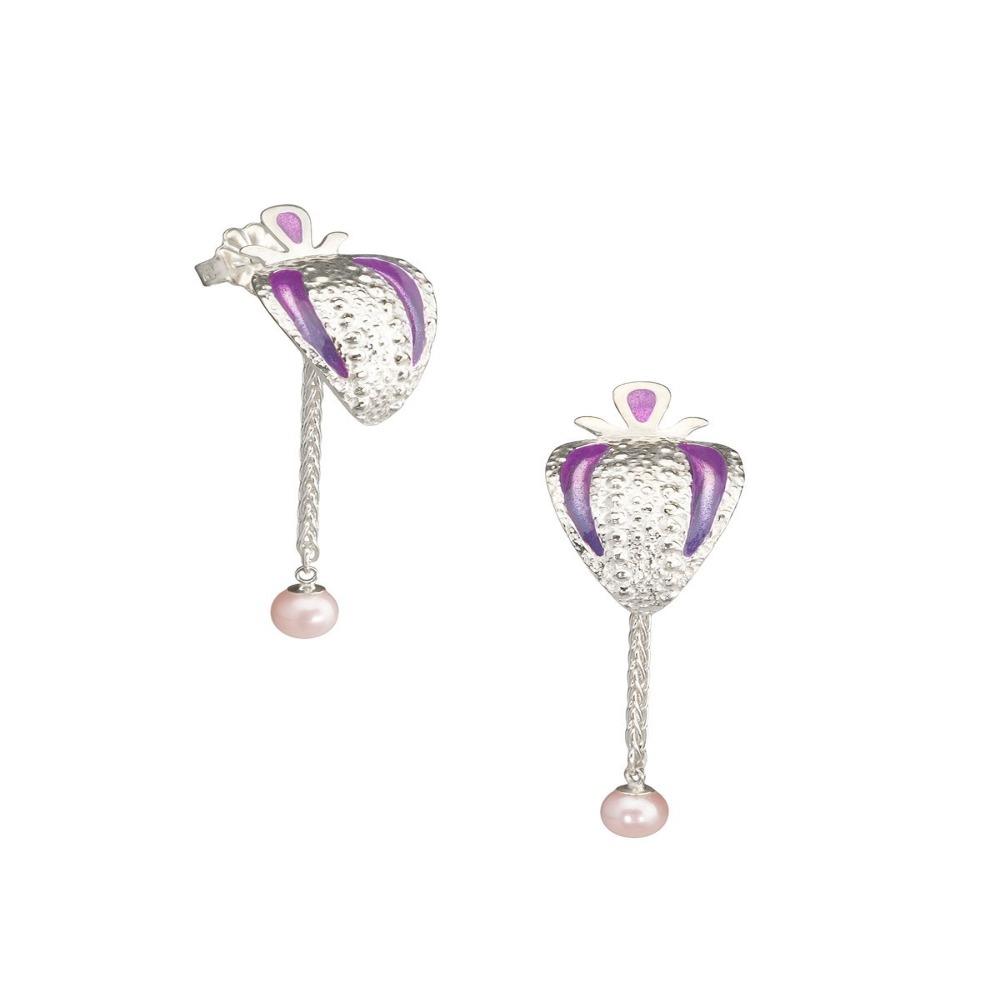 These sterling silver pearl drop earrings have teardrop shaped studs with pearls dangling from chains below them. There are purple colored designs on this piece made from resin.