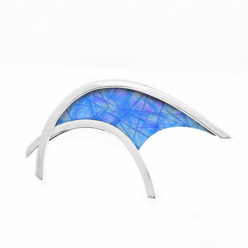 <img> Sterling silver and titanium material