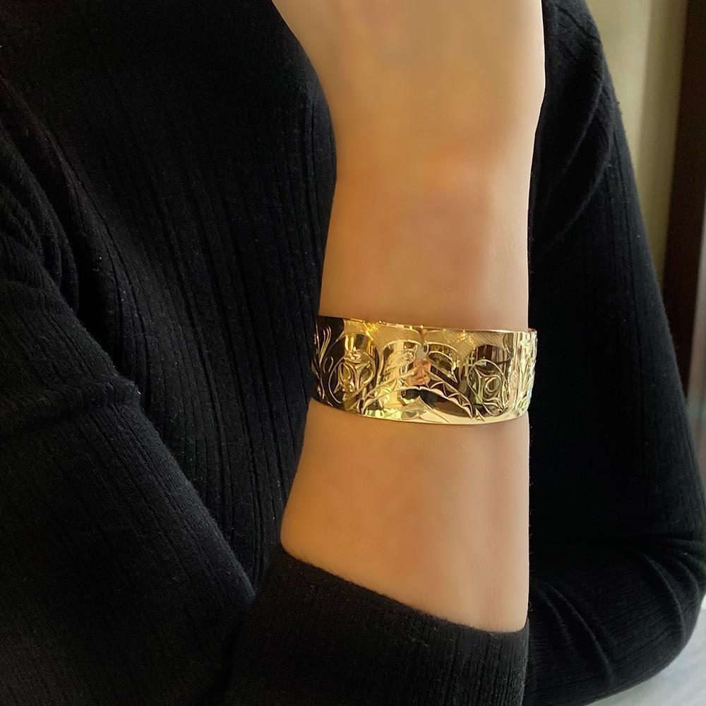 Orca Cuff 14K Gold - James Sawyer
