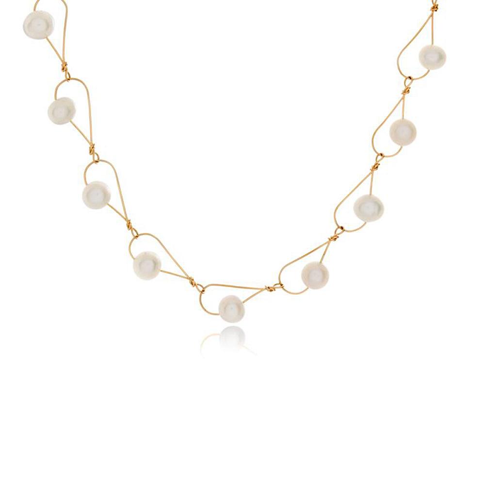 This brilliant gold pearl necklace chain is made from freshwater pearls and 14K gold fill. The chain links are gold and teardrop shaped; each of the links has a pearl bead on it.