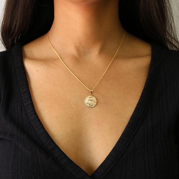 14K Gold Round Eagle Pendant
