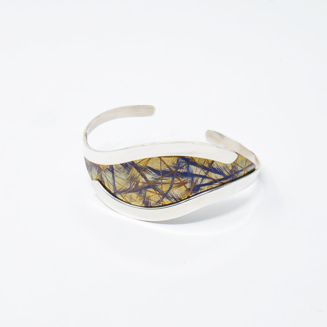 Medium Gold Titanium Curve Bracelet