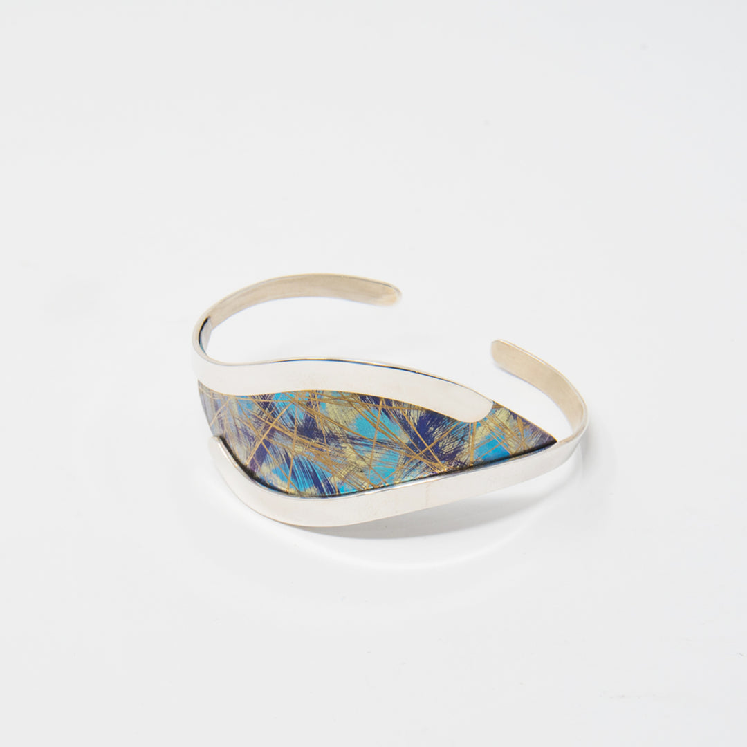 Medium Turquoise Titanium Curve Bracelet