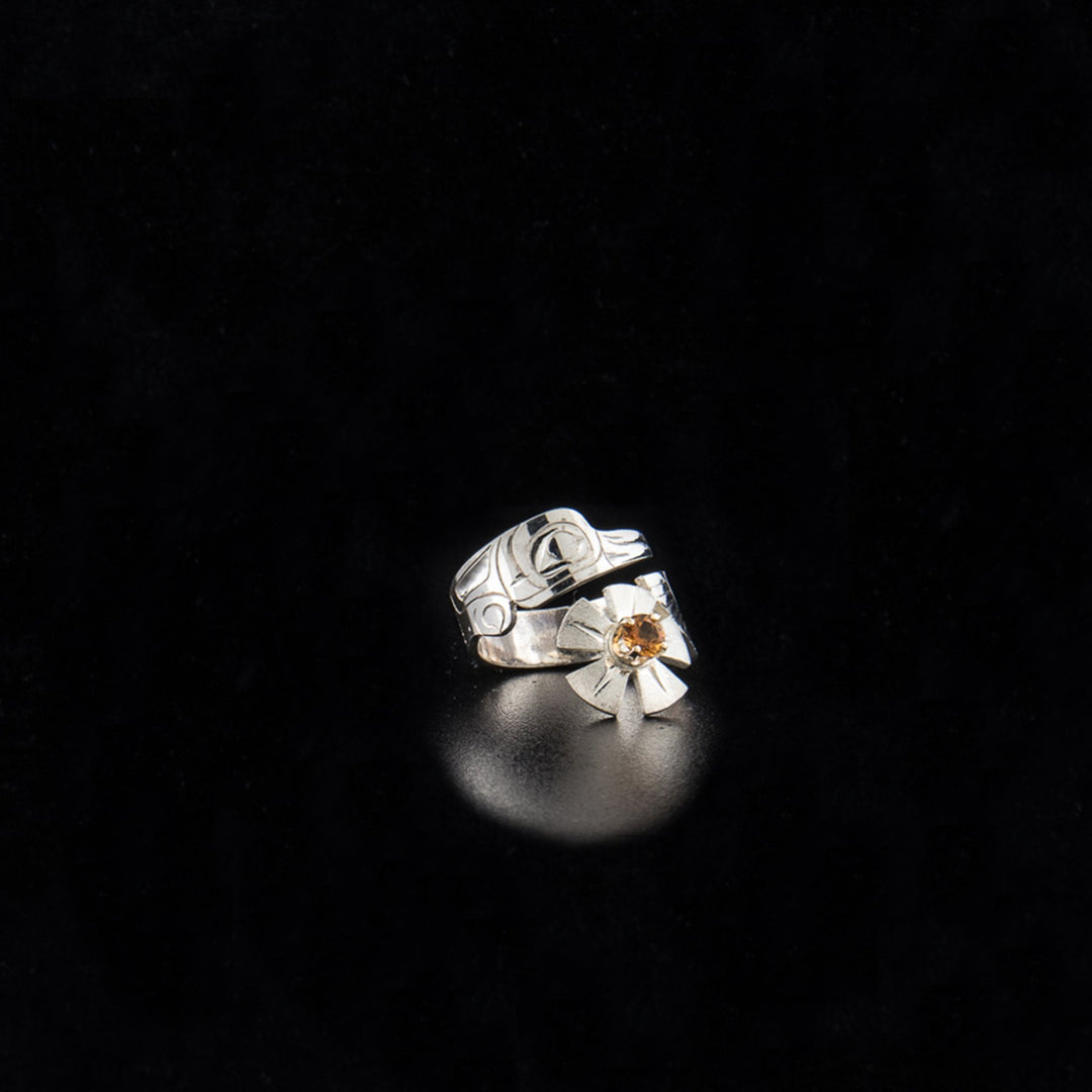 Sterling silver raven wrap ring with citrine set in 14K gold setting hand-carved by Tlingit artist Fred Myra. 0.75" wide.